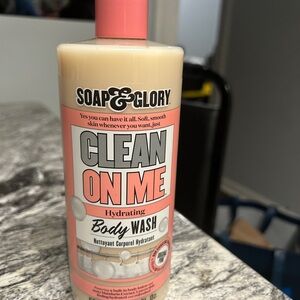 Soap & Glory Pink and Cream Body Wash